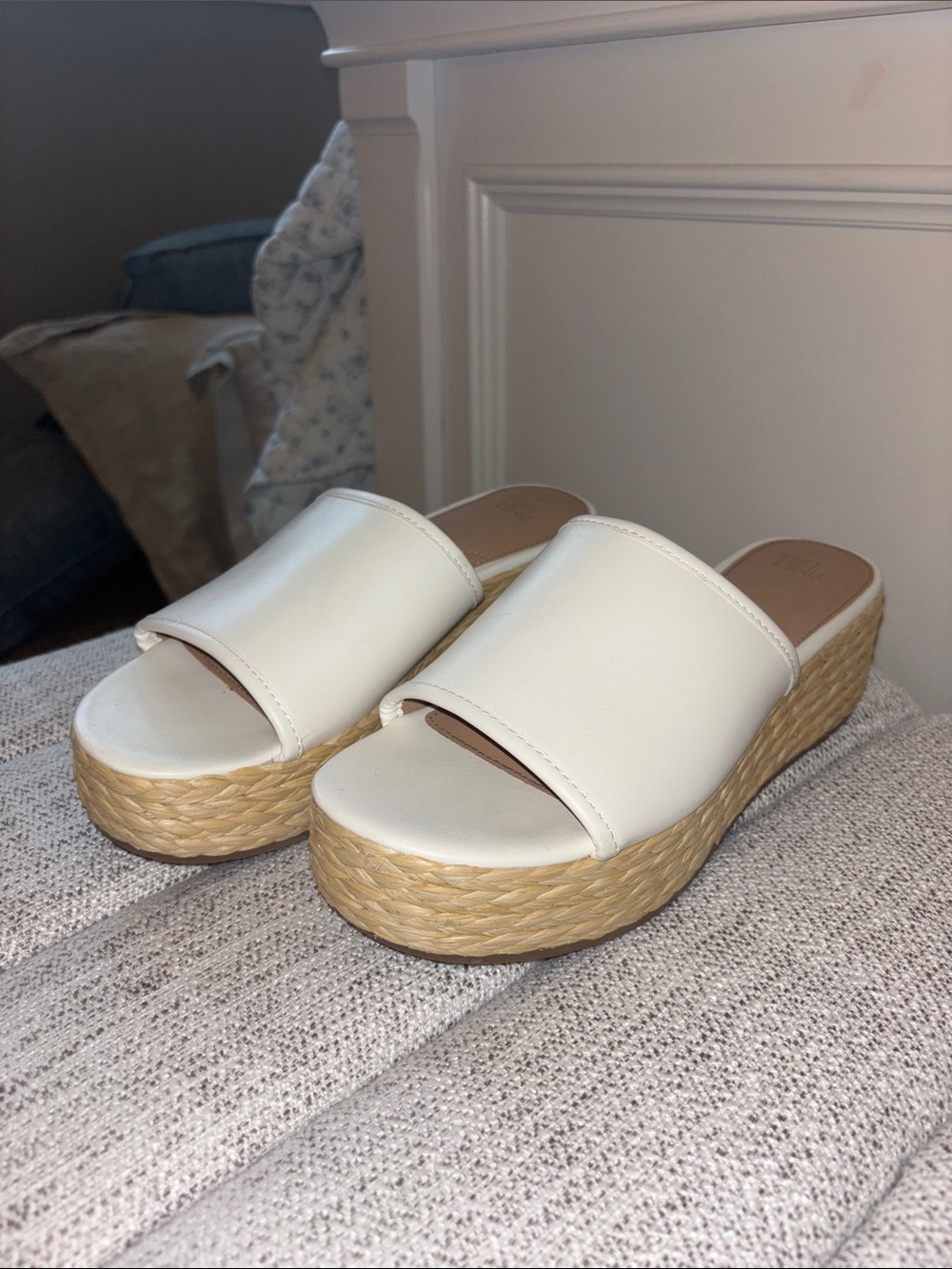 Time and Tru White Espadrille Platform Slide Mules